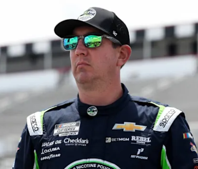kyle-busch-radio-comment-fan-reaction